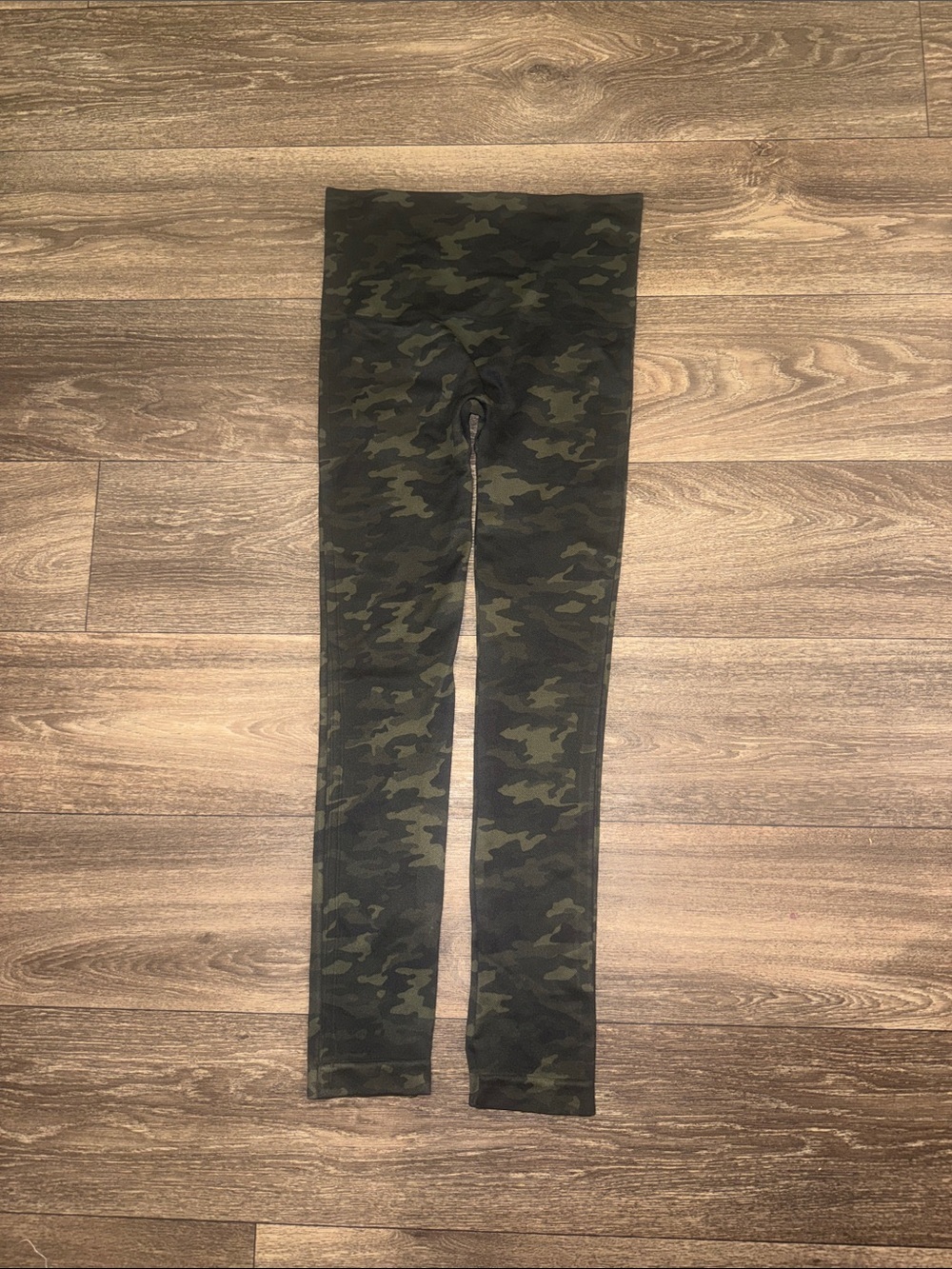 SPANX womens Camo Leggings in Olive and Black